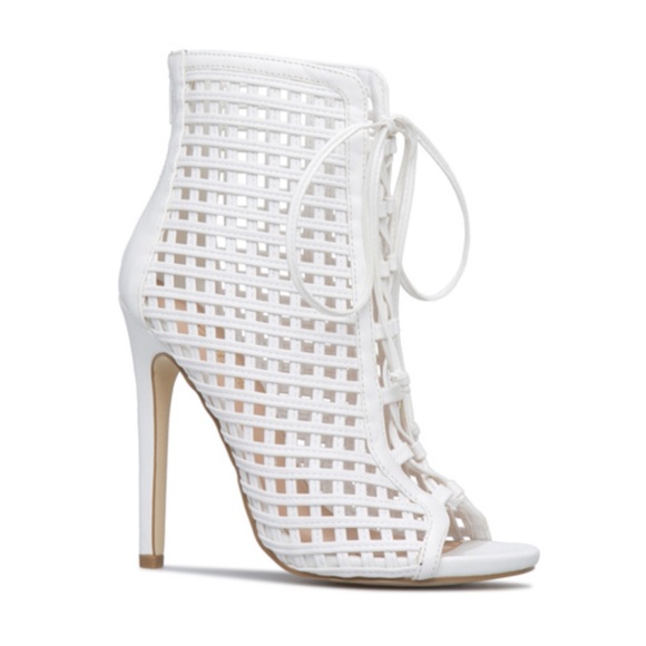 *NEW*Never Worn ShoeDazzle Sena Caged Heeled Sandals - Picture 1 of 9